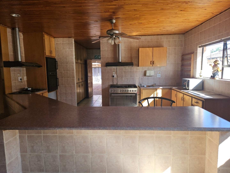 15 Bedroom Property for Sale in Royldene Northern Cape